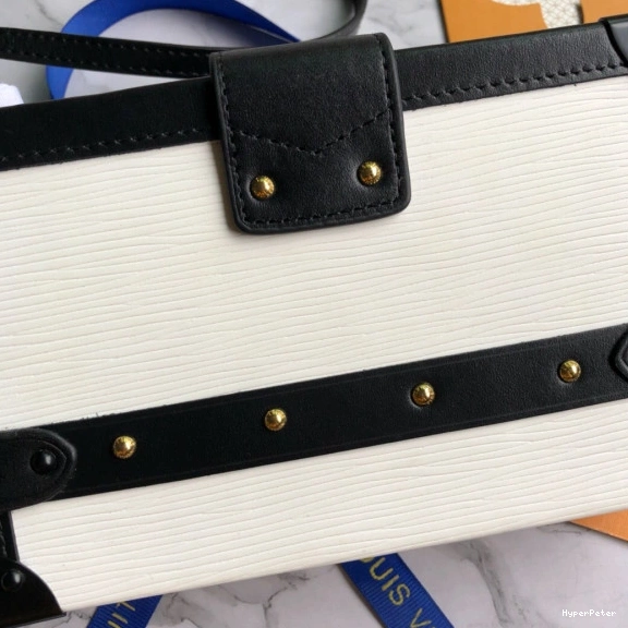 LOUIS VUITTON MALLE PETITE 0809